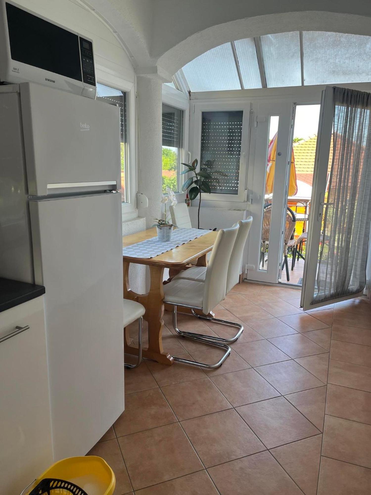 Rege apartman 2 Alsóörs Buitenkant foto